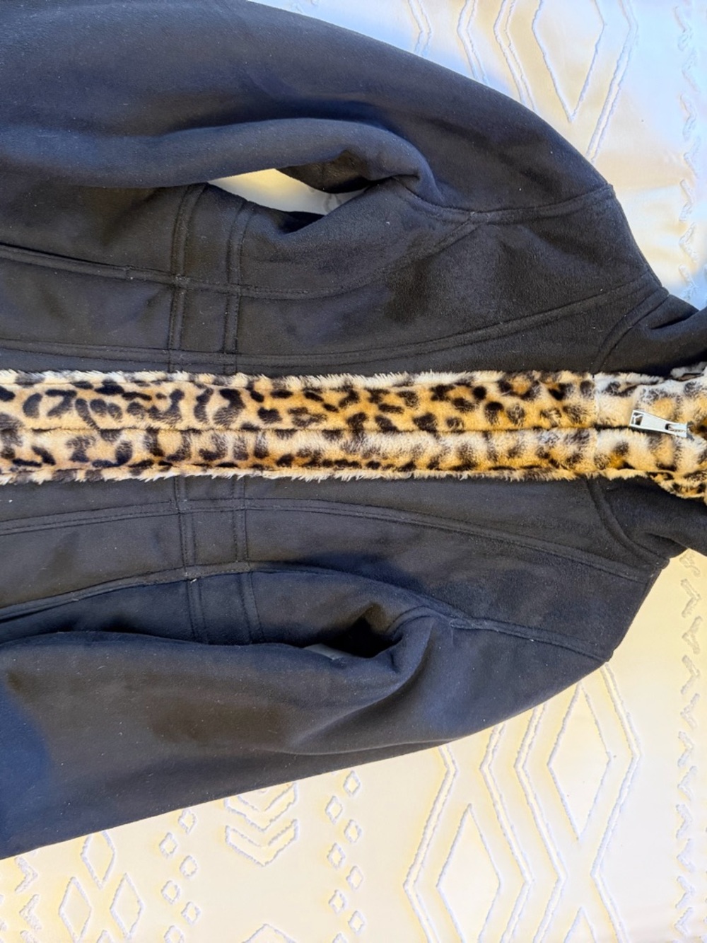 Hawke and Co outfitters fox suede leopard lined hooded coat size 14 runs small